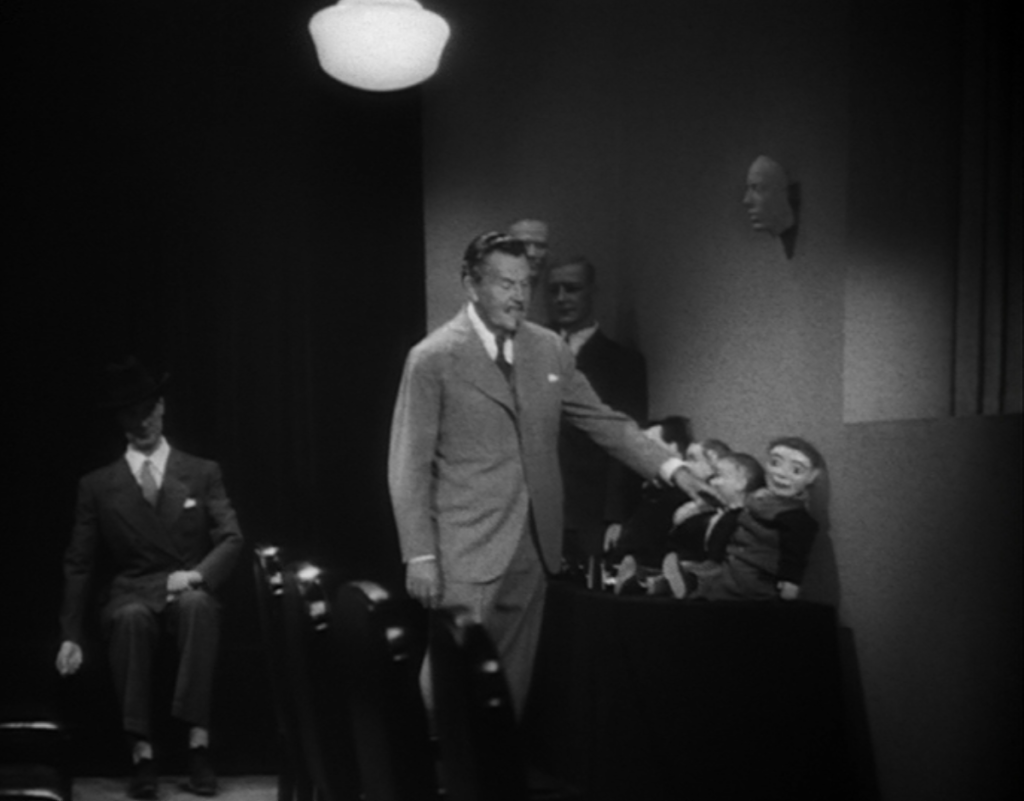 The Jade Mask (1945)